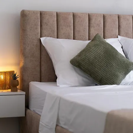 Апартаменты Mediterranee *